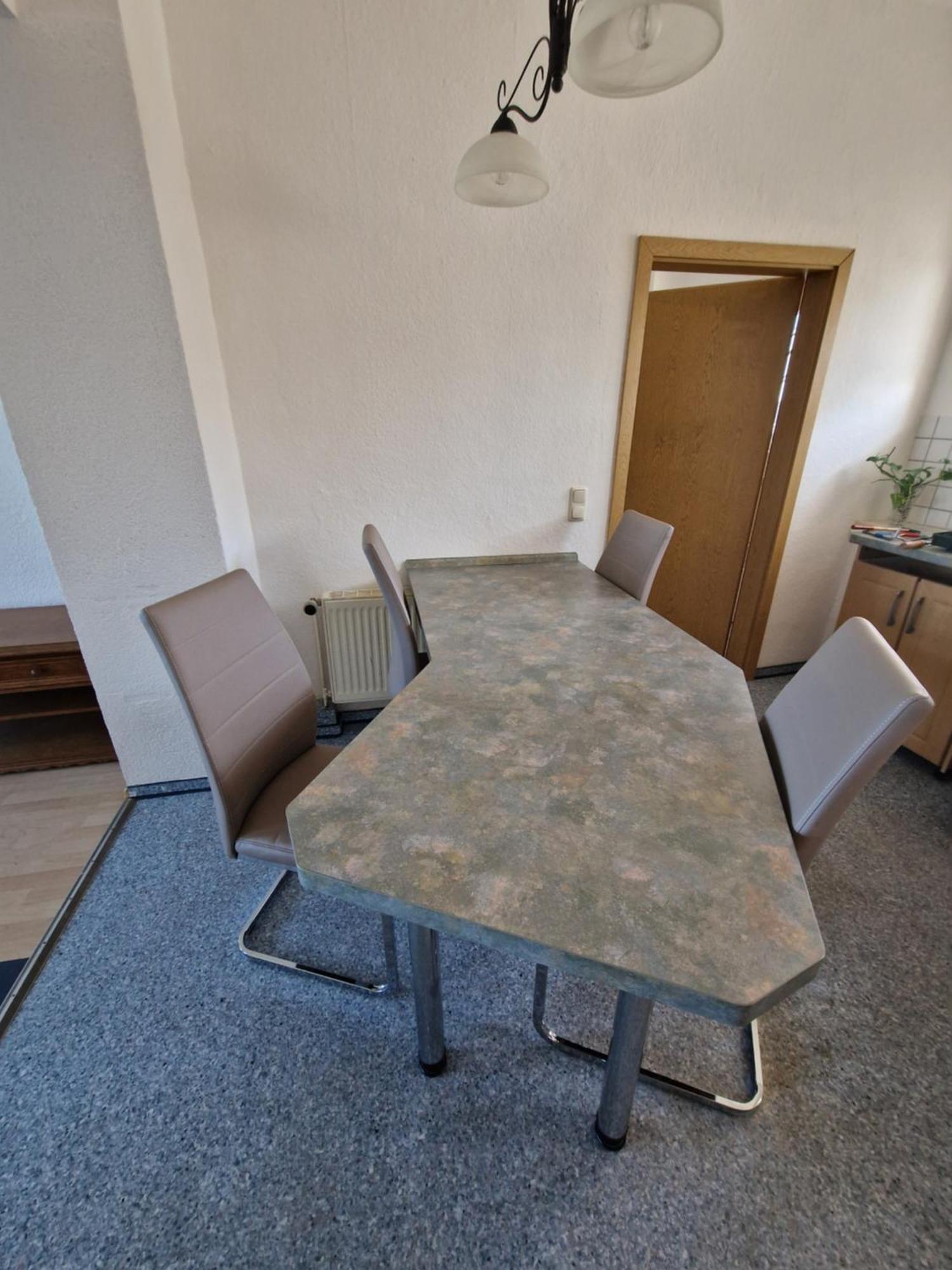 Gasthaus Kelly Магдебург Екстериор снимка